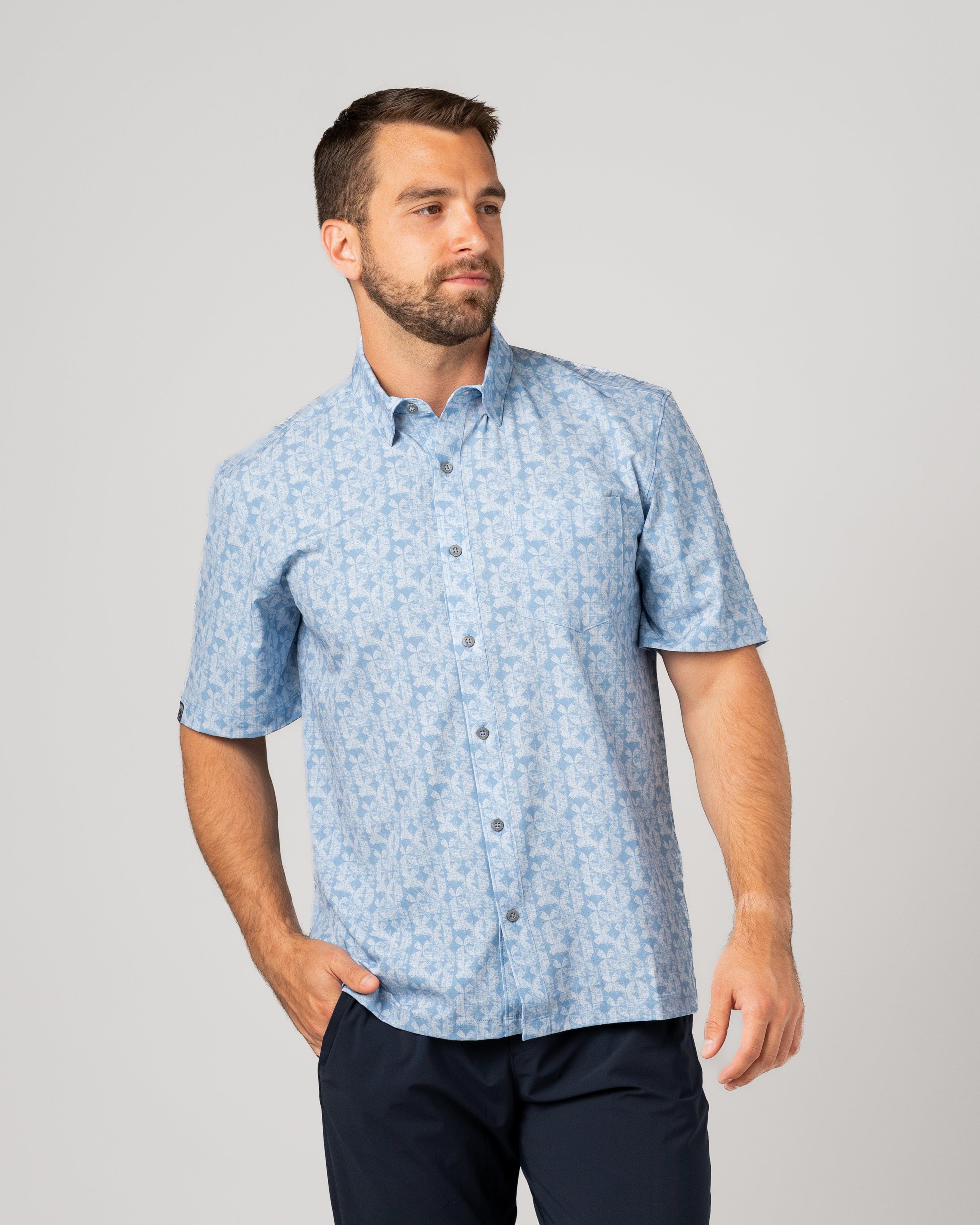 Men's Enthusiast Woven Button Up Short Sleeve Shirt – Storm Creek