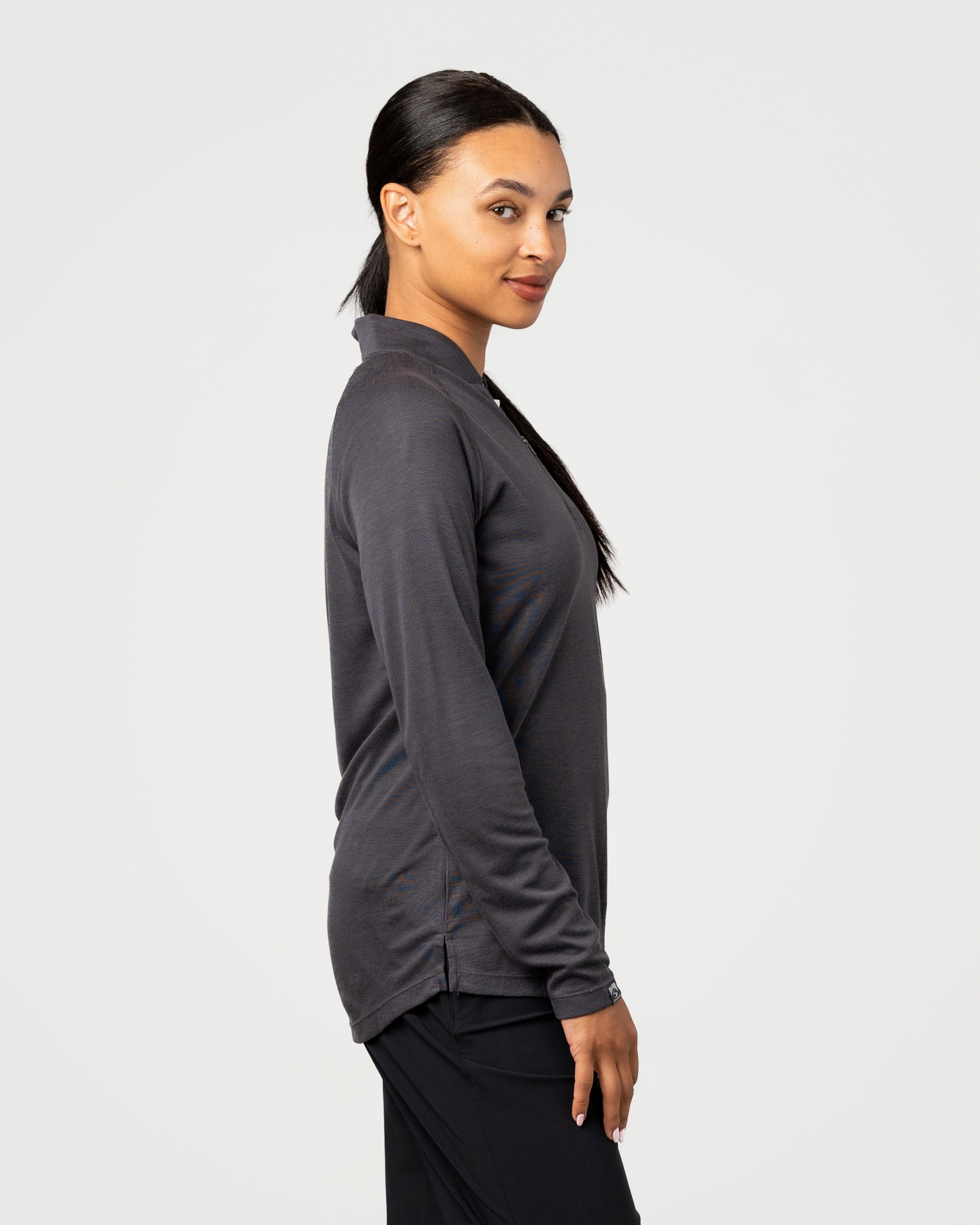 Women's Renewer Moisture-Wicking Quarter Zip Pullover – Storm Creek