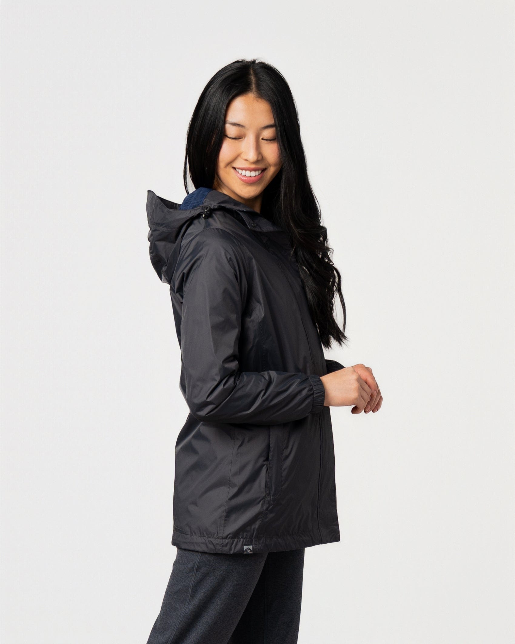 Women's Voyager Packable Water Resistant Rain Jacket – Storm Creek
