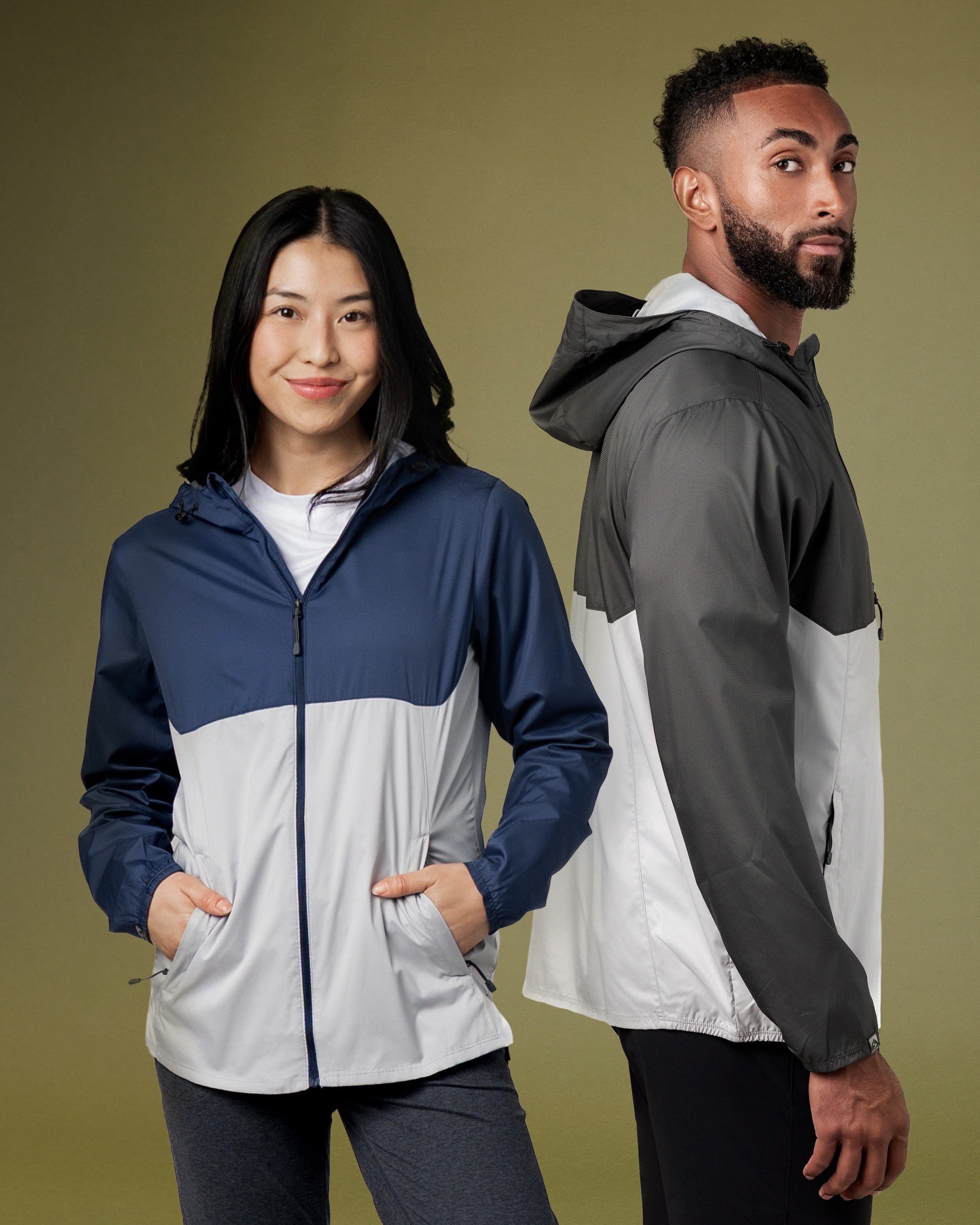 Men's Idealist Water-Resistant Windbreaker with Hood – Storm Creek